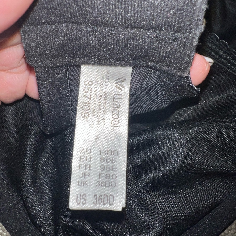 Wacoal 36DD bra minimizer lightly worn